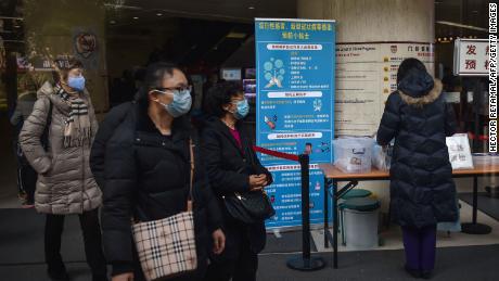  & # 39; No hay duda & # 39 ;: Top médico de enfermedades infecciosas de EE. UU. dice que el coronavirus de Wuhan puede propagarse incluso cuando las personas no tienen síntomas 