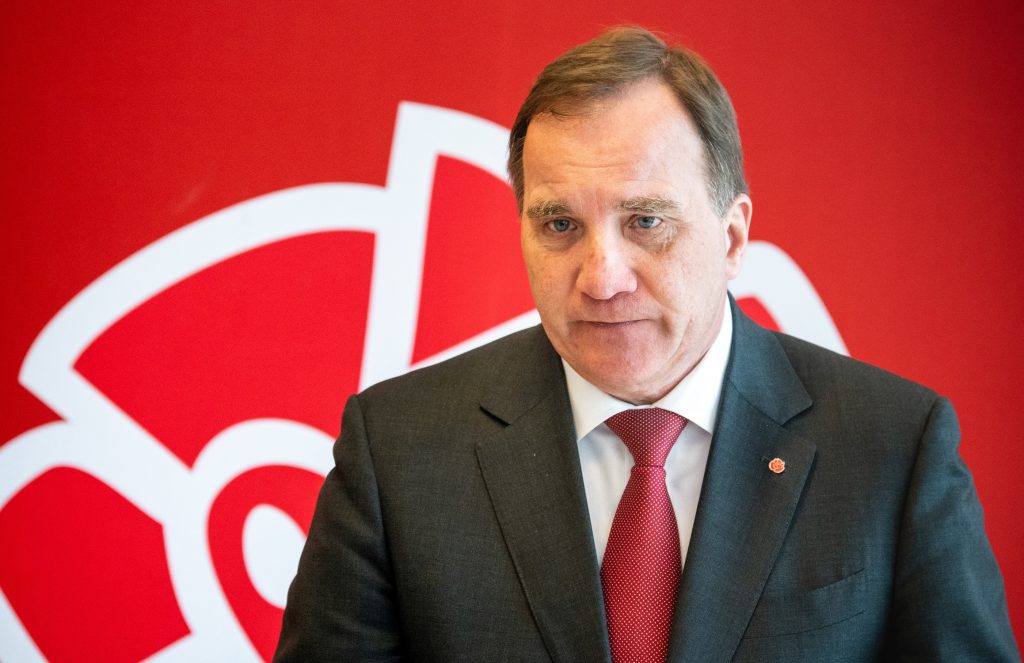 Sweden's 'Lagom' Response to Coronavirus: No Masks, Keep The Economy Going With a Respuesta de 'Lagom' de Suecia al coronavirus: sin máscaras, mantenga la economía en marcha