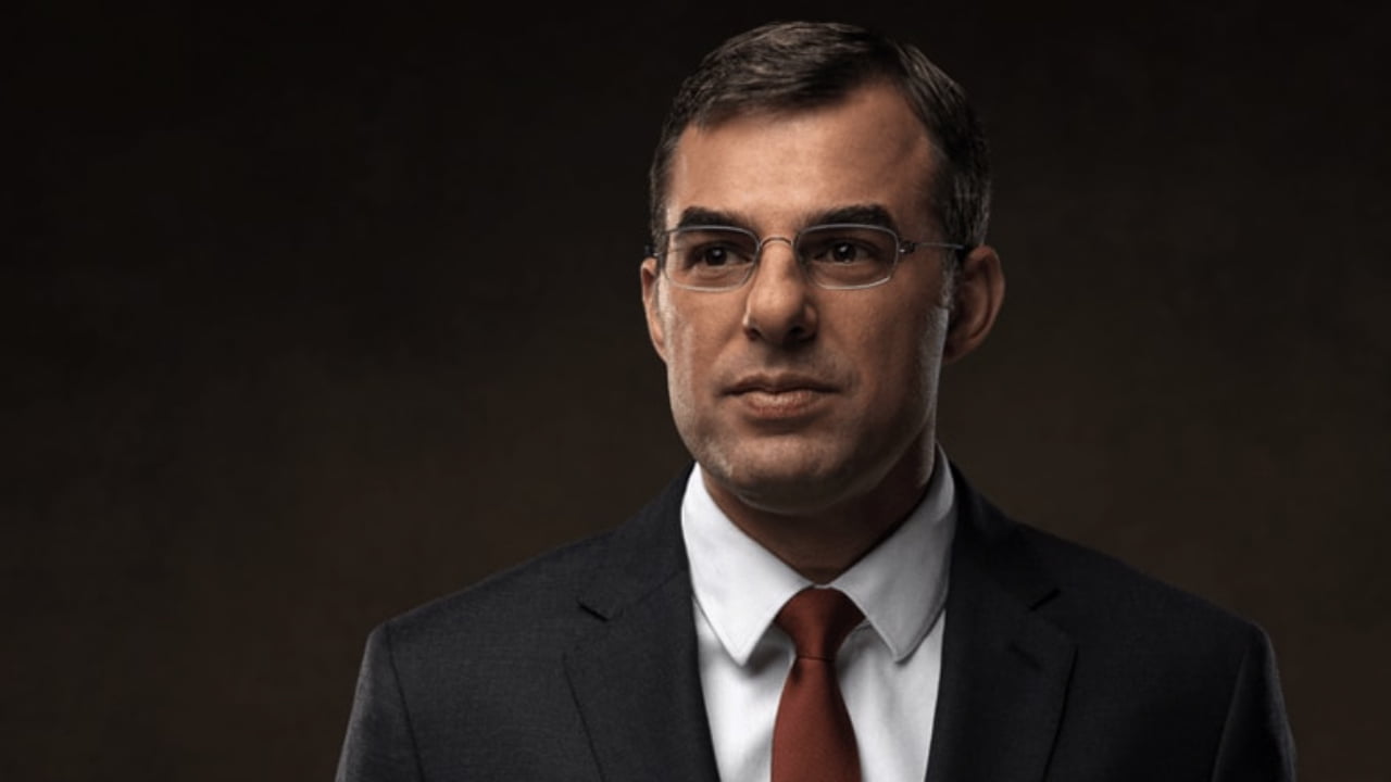  Justin Amash revela una oferta presidencial de terceros: el candidato libertario pro-Bitcoin apunta al asiento de Trump 