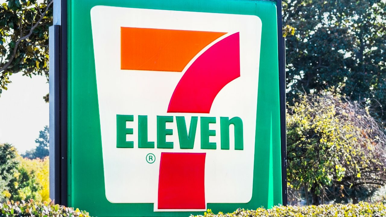  7-Eleven, CVS, Rite Aid: Libertyx agrega 20,000 tiendas para comprar Bitcoin con efectivo 