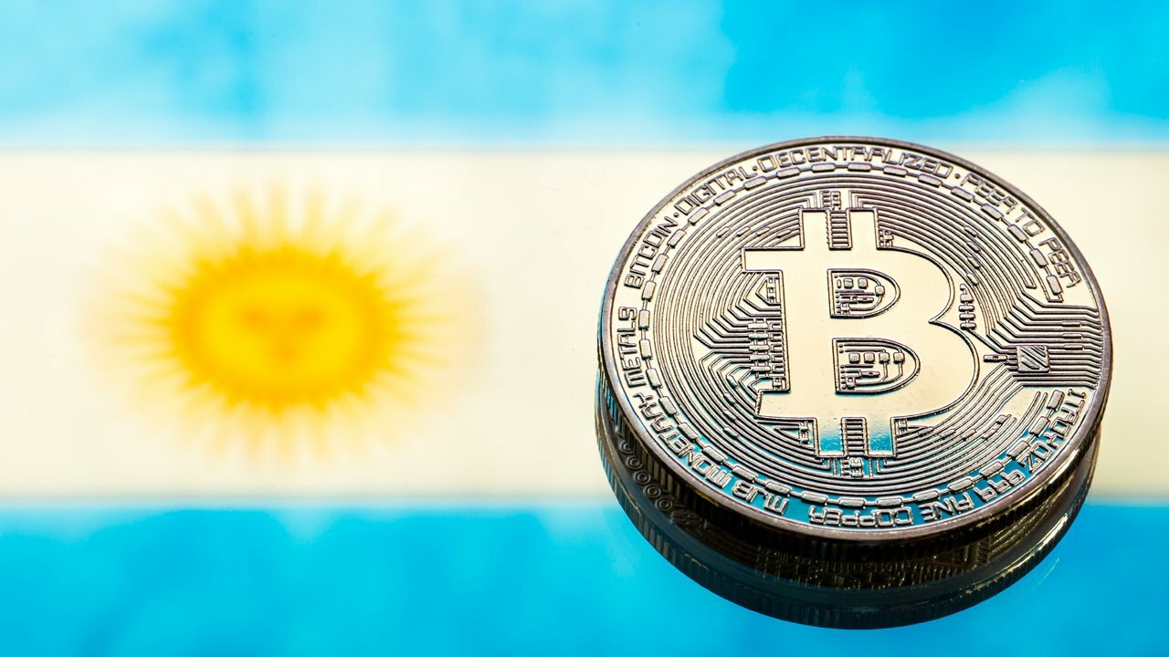  $ 1.4M en transacciones de Bitcoin: un nuevo récord para Argentina como confianza en los tanques de peso 